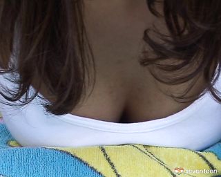 carola tetas