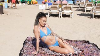 natural tits hot beach