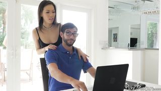 tech guy seduced horny