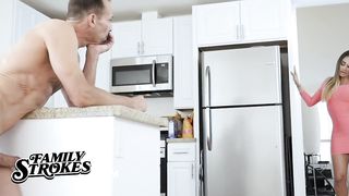 papá pumps stepdaughter's chocho