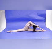 Big tits american young gymnast showing perfect pussy