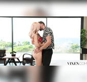 Asian hot nude girl gets knocked in doggystyle