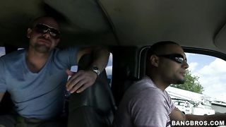 lindo pechos rides