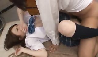 horny japanese schoolgirl sucks
