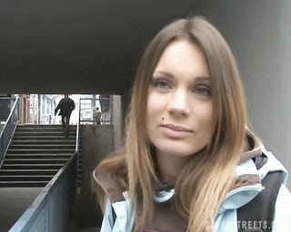 gorgeous czech honey showing