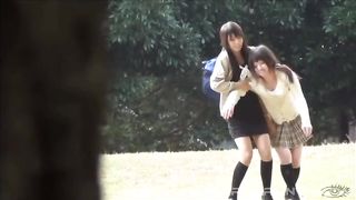 gorgeous brunette pisses all