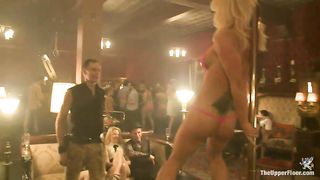 bunch slender porn strippers