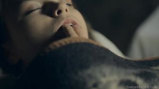 dreamy little chick sucks