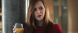 redhead makes out with