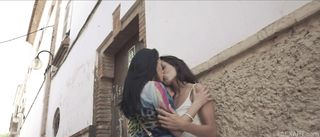 two brunettes meet streets
