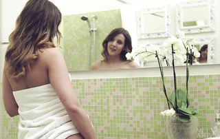 morena seductress with bouncy